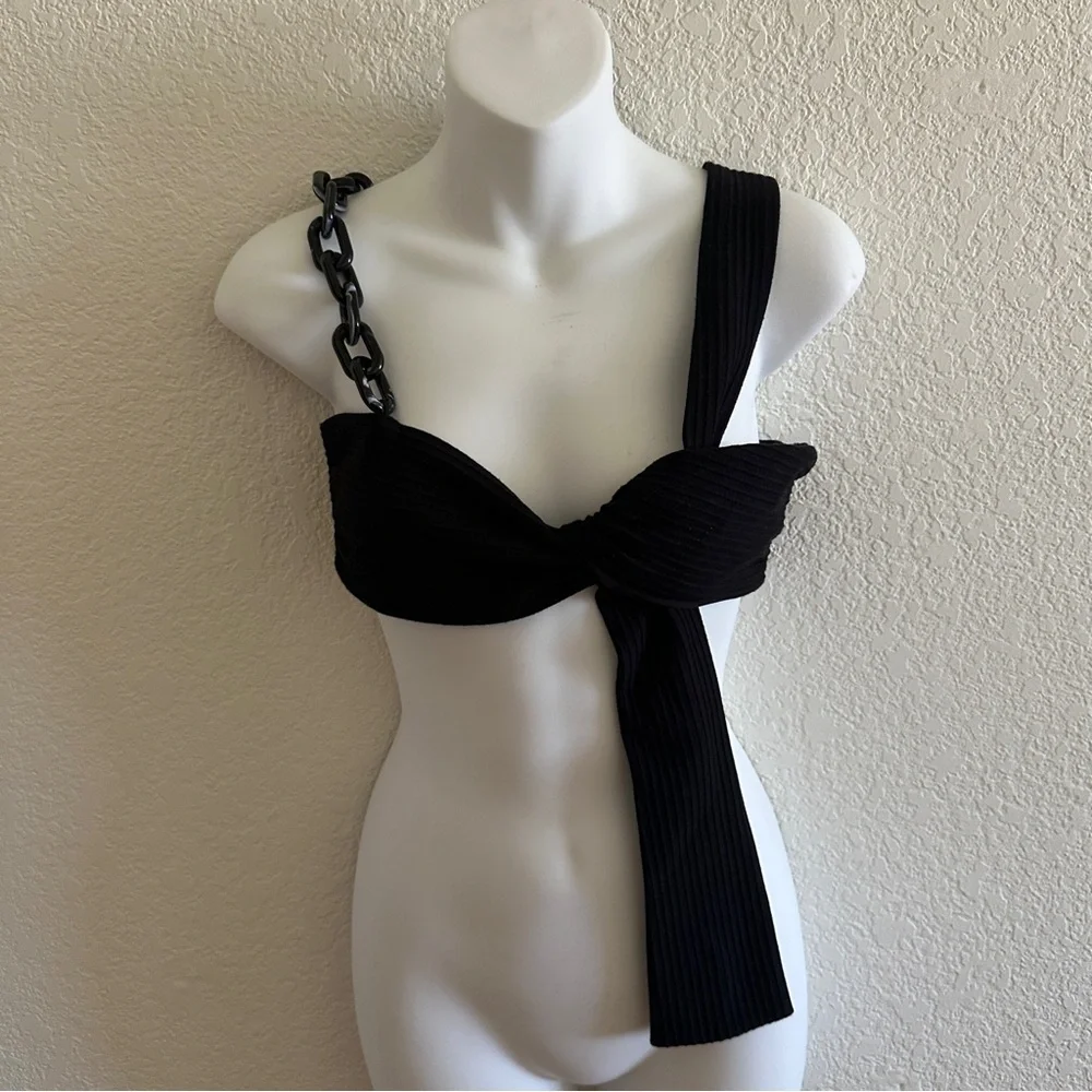 Maniere De Voir Women’s Black Chain Knit Wrapped Cropped Bra Top Size 8 - Picture 2 of 6